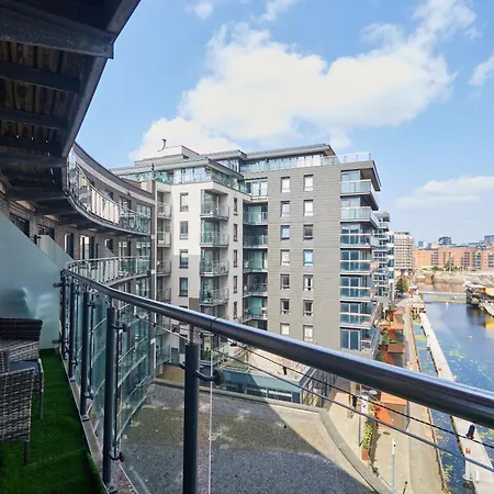 Apartament King River Canal View& Free Secure Parking!