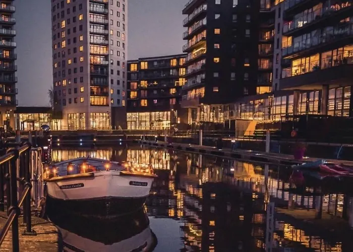 Apartamento King River Canal View& Free Secure Parking! *