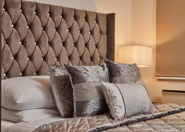 King River Canal View& Free Secure Parking! Leeds (West Yorkshire)